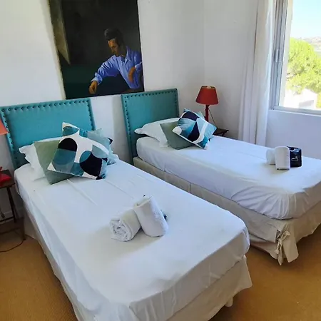 House With Garden Terrace & Pool Holiday home *