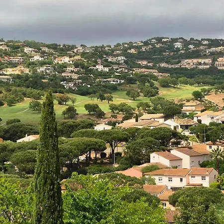 House With Garden Terrace & Pool Holiday home