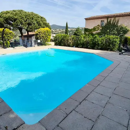 House With Garden Terrace & Pool